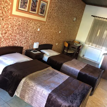 Paradise Káto Loutrákion